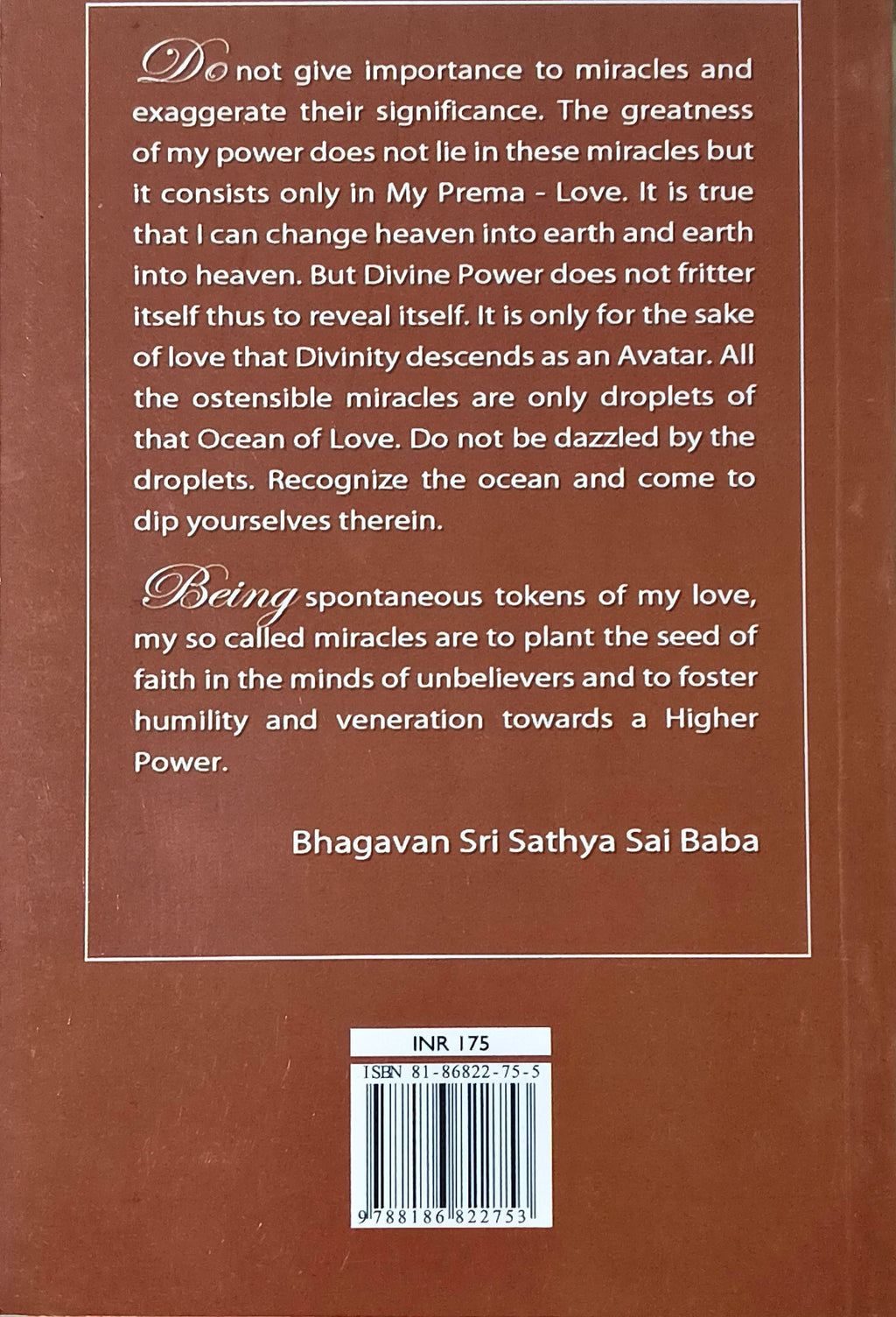 Back cover of Divine Splendour book by Krishnan Veeravalli with a quote from Bhagavan Sri Sathya Sai Baba