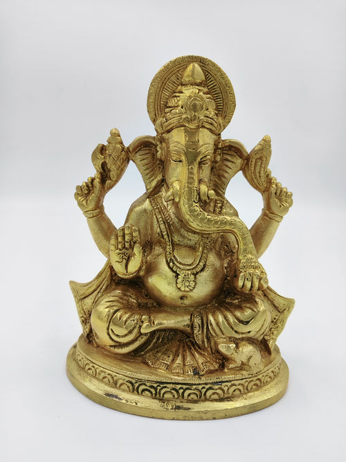 Medium-sized brass statue of Lord Ganapati in Padmasana seated posture